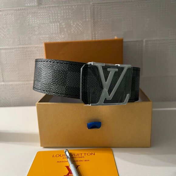 Black Leather Belt with a Silver Buckle LV logo - Picture 3 of 6